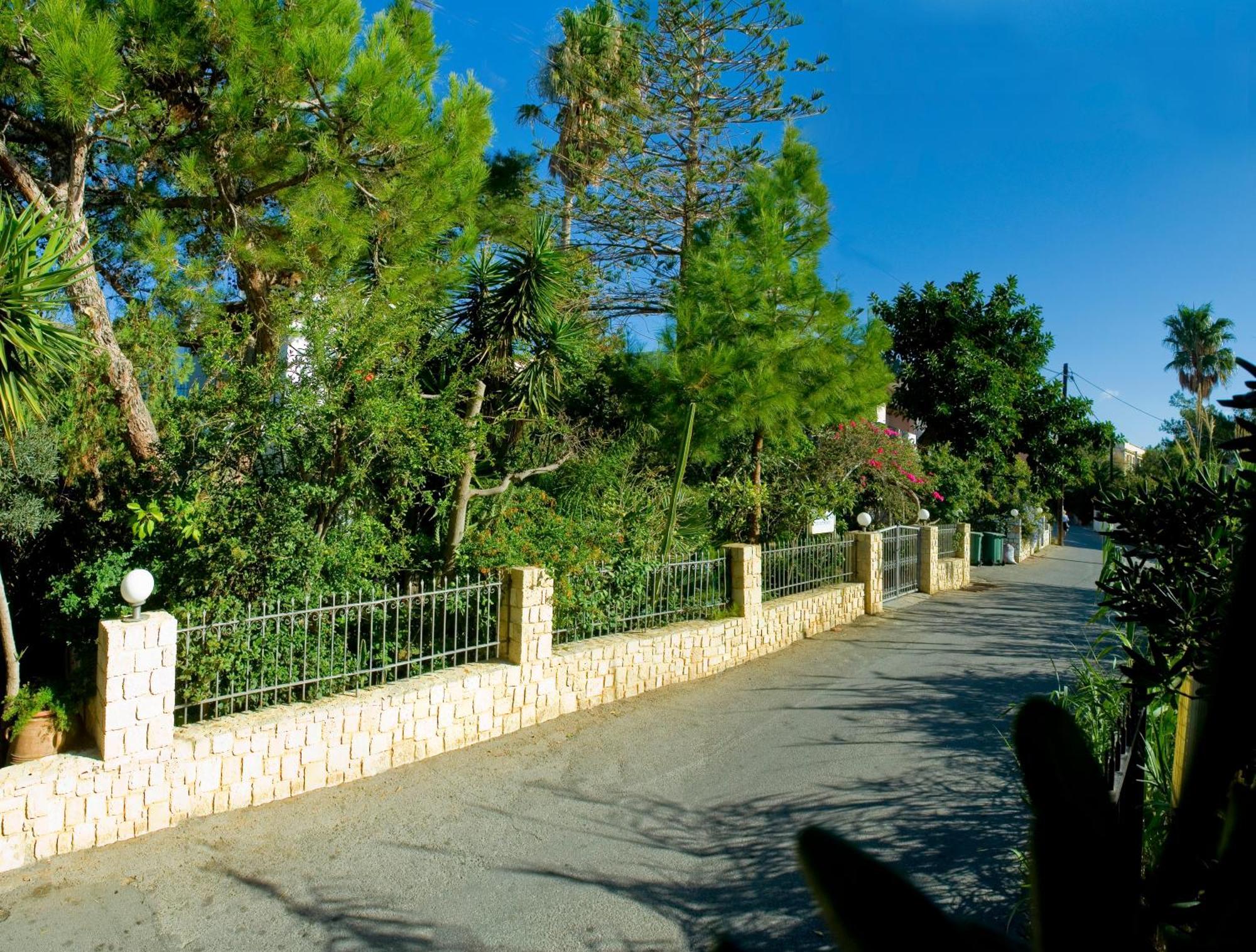 Anna דירה פליאוחורה